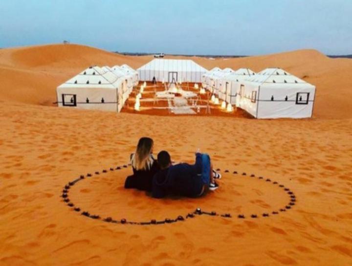 Merzouga Luxury Camp Экстерьер фото
