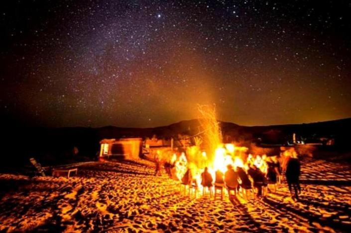 Merzouga Luxury Camp Экстерьер фото